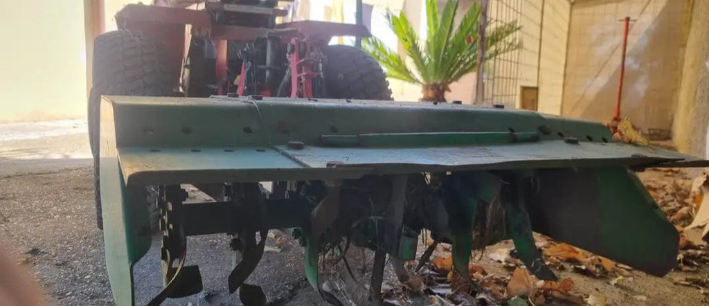 Rotary tiller cultivator included